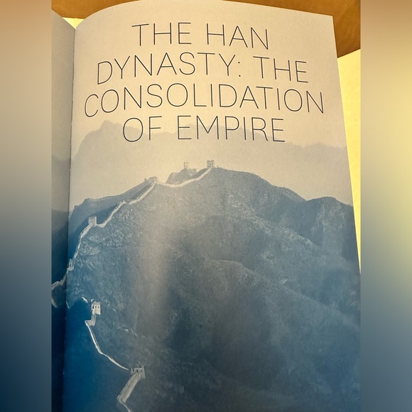 📚 🏆 Luxury Phoenetic Designer Decor Books (ONE) - Picture 7 of 10